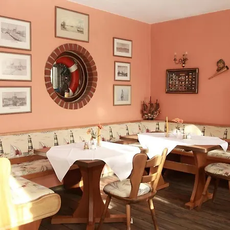 Отель Bertramshof 3*